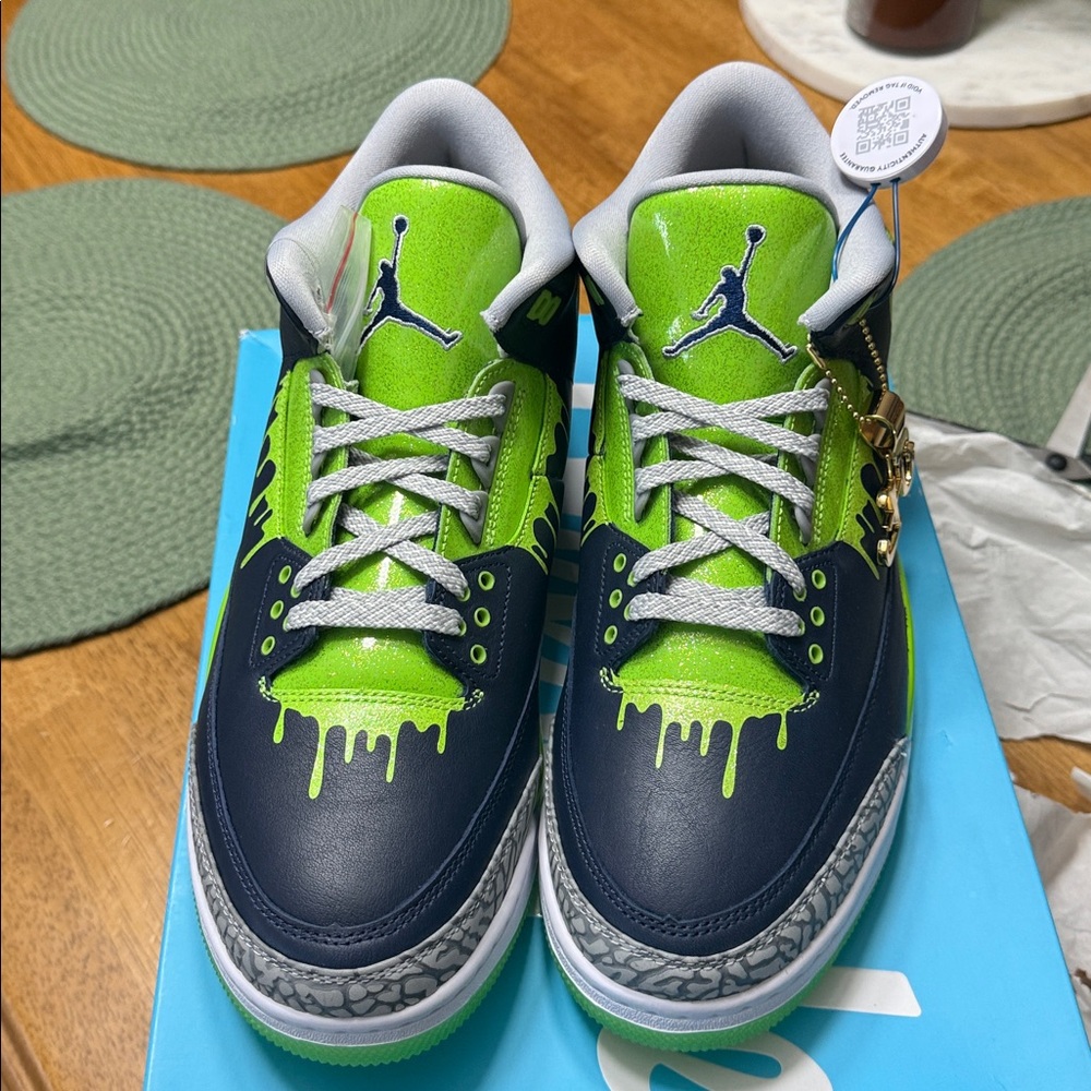 Jordan 3 - Picture 2 of 6